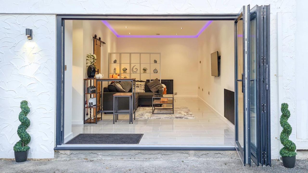 The Studio, Luxury Modern Apartment In The South Hams, Stunning Walks On The Doorstep, A 20 Minute Drive To The Beautiful Sandy Beaches, Quiet Courtyard Setting, Shops, Bars And Restaurants A Short Walk Away! Ivybridge Esterno foto